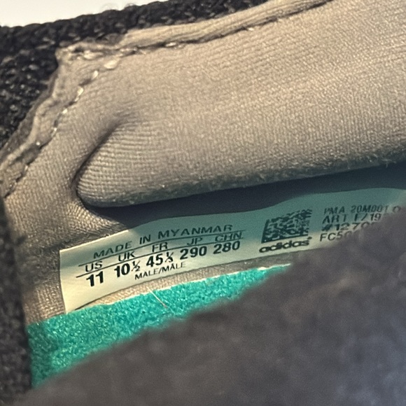 Adidas Ultraboost 21 - Picture 5 of 5